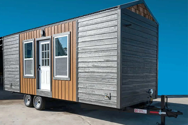 Trailer home Trailer home