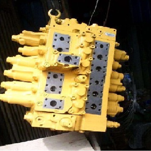 Iniettore 6754-11-3010 per Komatsu WA320PZ-6