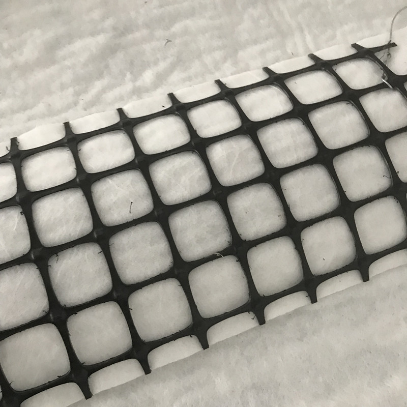 Géocomposite de géogrille en plastique biaxial PP et géotextile