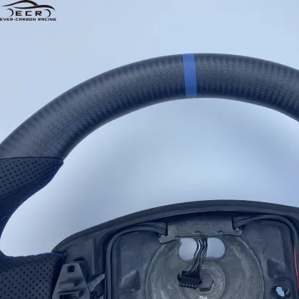 ECR Ever-Carbon Racing High-Quality Customized Matte Carbon Fiber Steering Wheel for Aston Martin