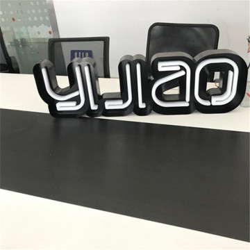 Segni al neon a LED RGB: illuminazione logo personalizzata e cambio a colore full neon Lights
