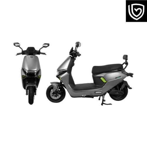 Powerful Electric Scooter for Urban Commuting