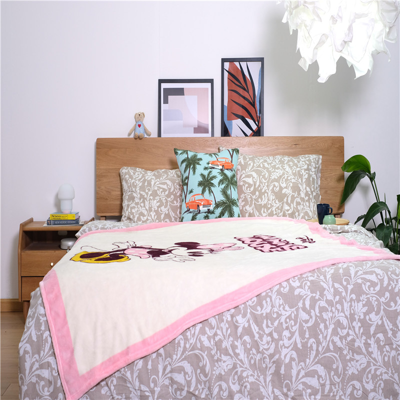 Innocent Minnie Mouse Printed Double Fleece Throws Blankets