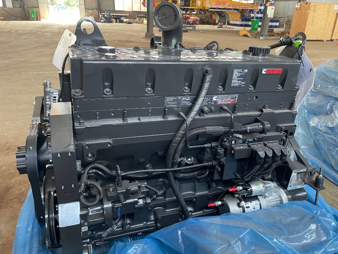 QSM11-C400 Engine