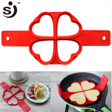 Heat Resistant High Quality 4 Hearts Shape Slip Rings Flipper Silicone Pancake Molds