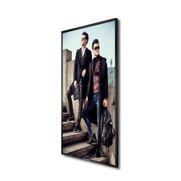 65 Inch Wall-Mounted Airport Kiosk Digital Signage Player