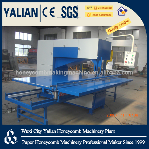 Honeycomb panel toothless band saw