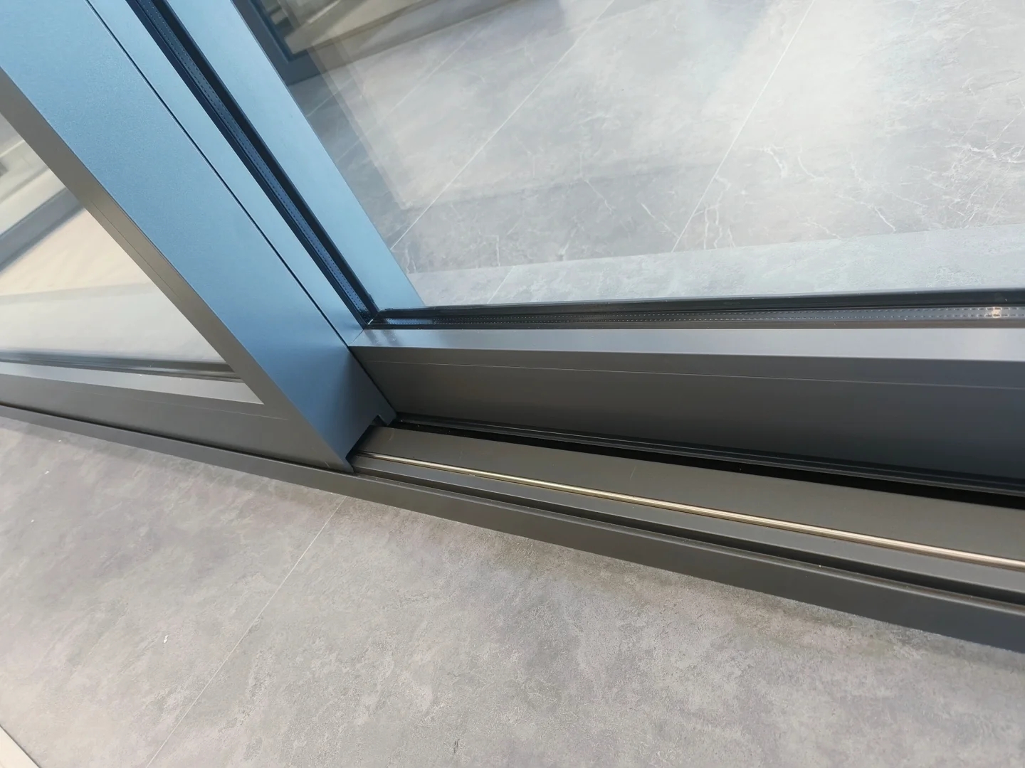 125mm Heavy Duty Sliding Door Aluminum Profile