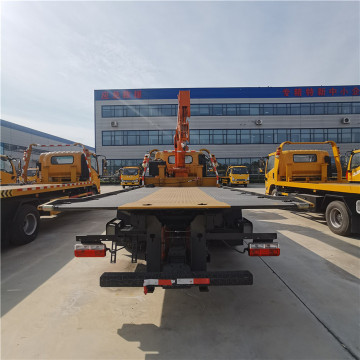 Dongfeng Dorica Flat Bed Tow Truck with Crane