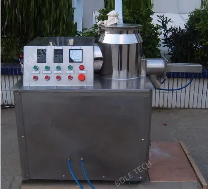Rapid mixing granulator for pharmaceutical