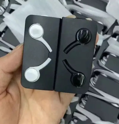 AKG Earphones for Samsung Galaxy S10 S9 S8 - 3.5mm Jack Stereo Sound Earbuds
