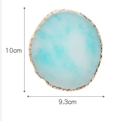 Disposable Plastic Glue Flower Shape Glue Pad for Nail Art