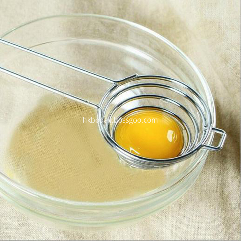 Protein egg yolk separator