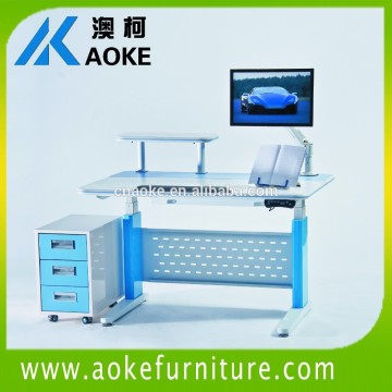childre study desk with harmony design