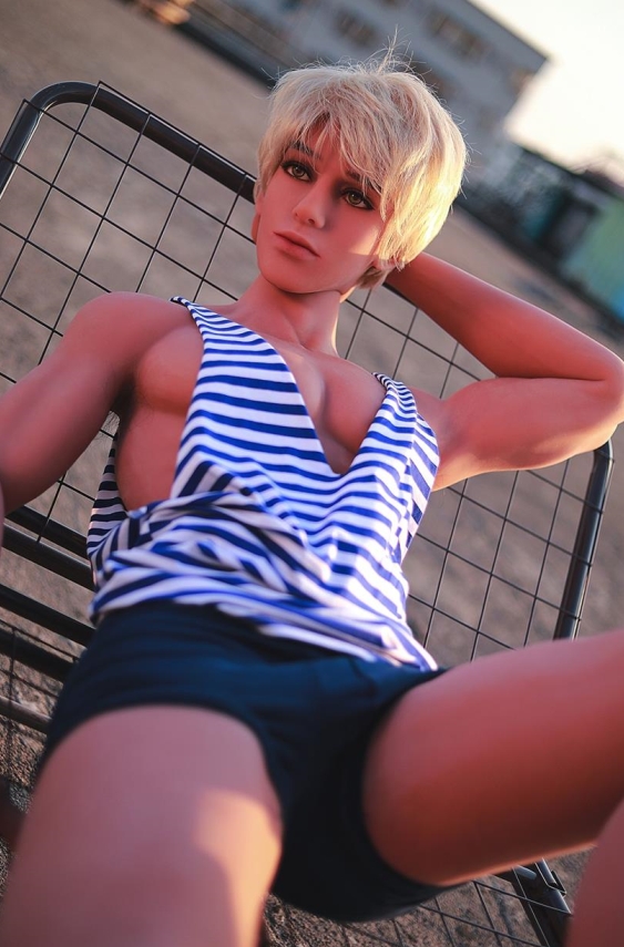 832d5fa2-8460-4d02-9427-c3b88d6cd872