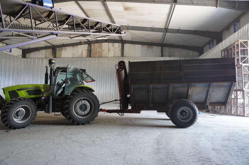 grain truck