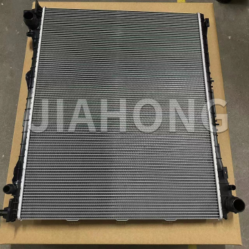 Aluminum Radiator Coolant Cooler Water Tank for Land Rover Range Rover IV Sport