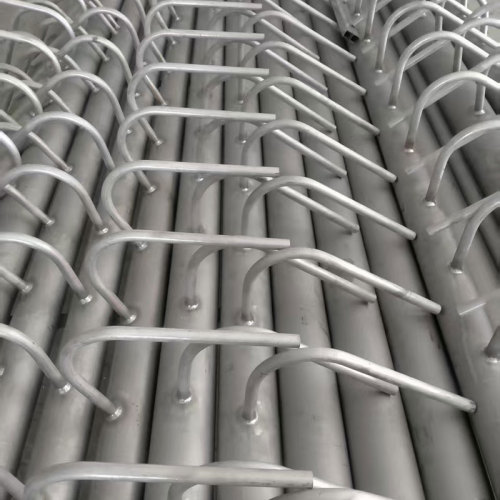 Металлические магистральные трубопроводы ледового катка