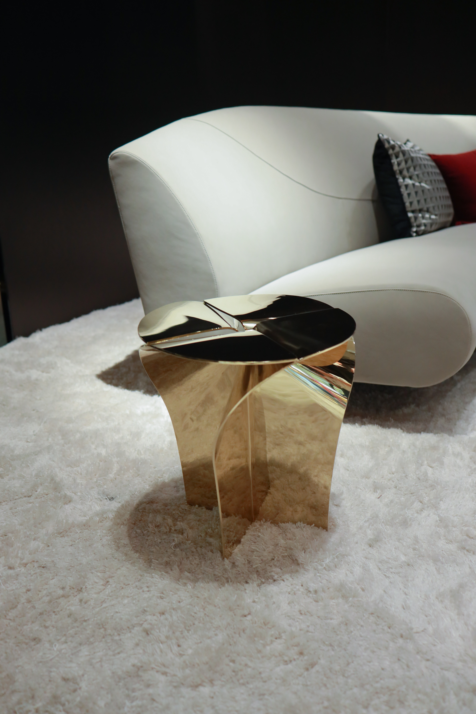 Golden Four Leaves Clover side table