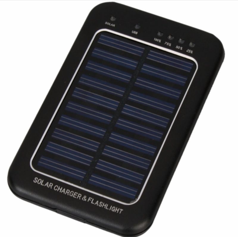 2600mAh Multi-Function Solar Battery Charger with Flashlight