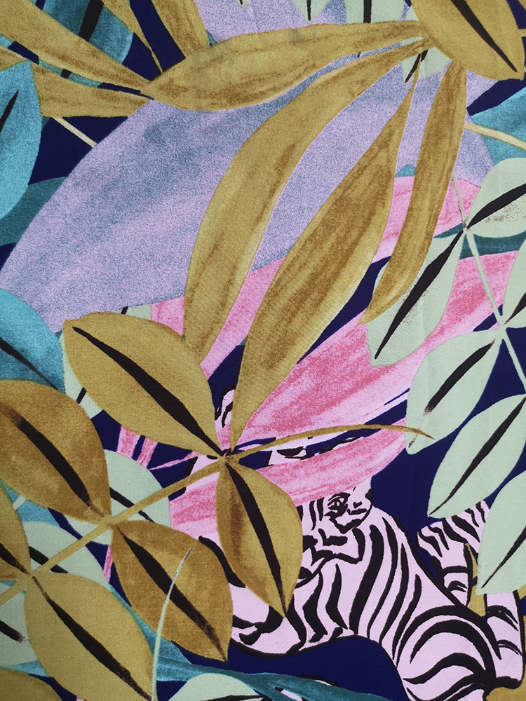 Tropical Animal Rayon Challis 30S Air-jet Printing Fabric