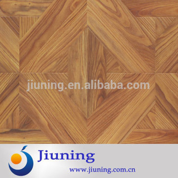 2014 Good flooring with low price,AC3,850kg/m3,hotel,home,many uses.