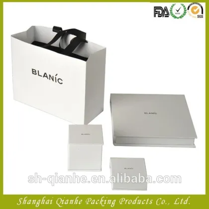 luxury brand paper necklace packaging box