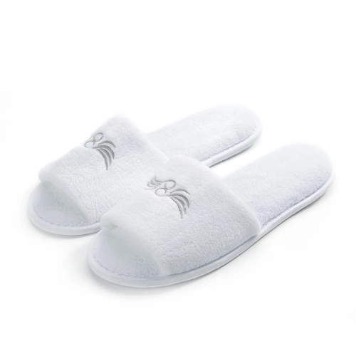 guest slippers