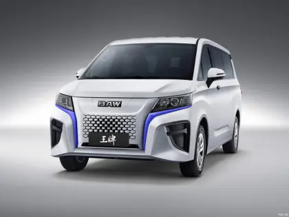 Ruiqi Ace M7 Ev Passenger Car