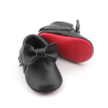 Baby mocassins por atacado sapatos de fundo vermelho de couro