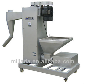 Granular material dehumidifying machine
