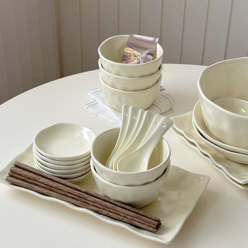 Elegant Ceramic Dinner Set with Irregular Wave Edges