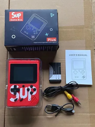 400-in-1 Retro Game Console: Classic 8 Bit Handheld Video Game Player