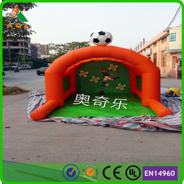 Exciting inflatable game toys/ inflatable soccer game/ inflatable football toss game