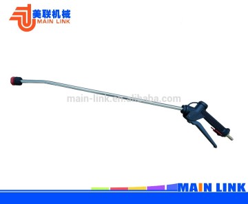 polyurethane foam spray gun