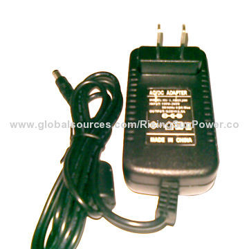 12V/2A AC/DC Switching Adapter, Light and Convenient Plug-and-play Function