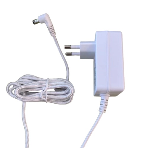 Weißer Stromadapter 24 V 2a mit geflochtenem Kabel