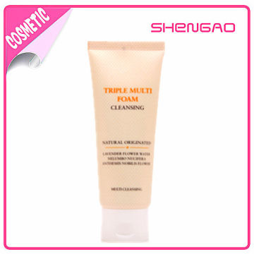 Best Moisturizer Tripe Multi Moist Foam Cleanser