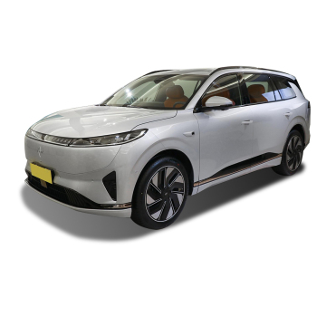 Buone prestazioni Dongfeng Yipai 008 Gamma estesa LHD a 5 posti a 5 posti veicolo energetico in vendita