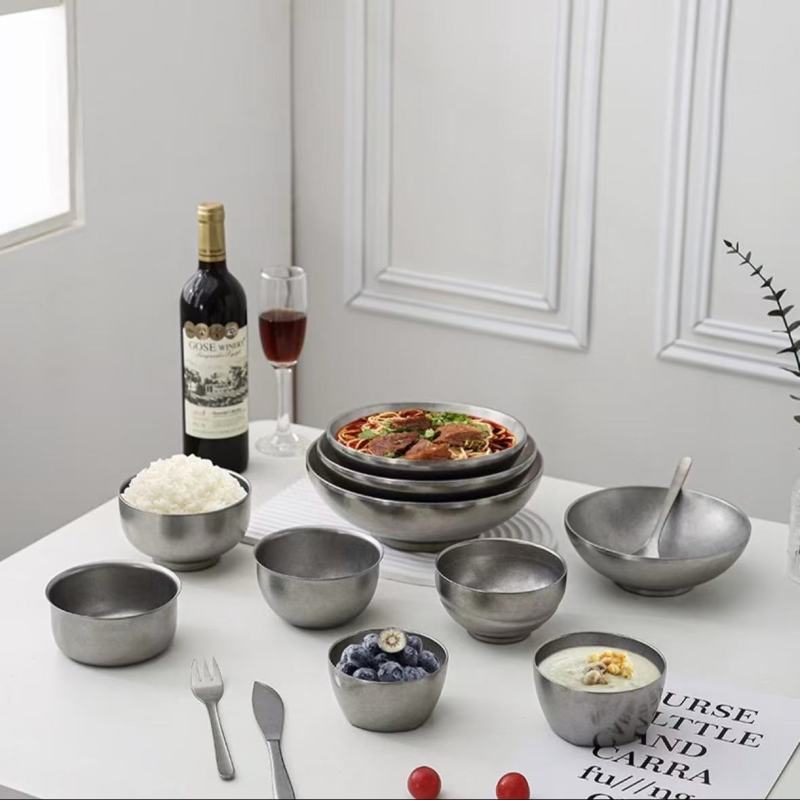 Stylish Metal Cutlery Set for Elegant Dining