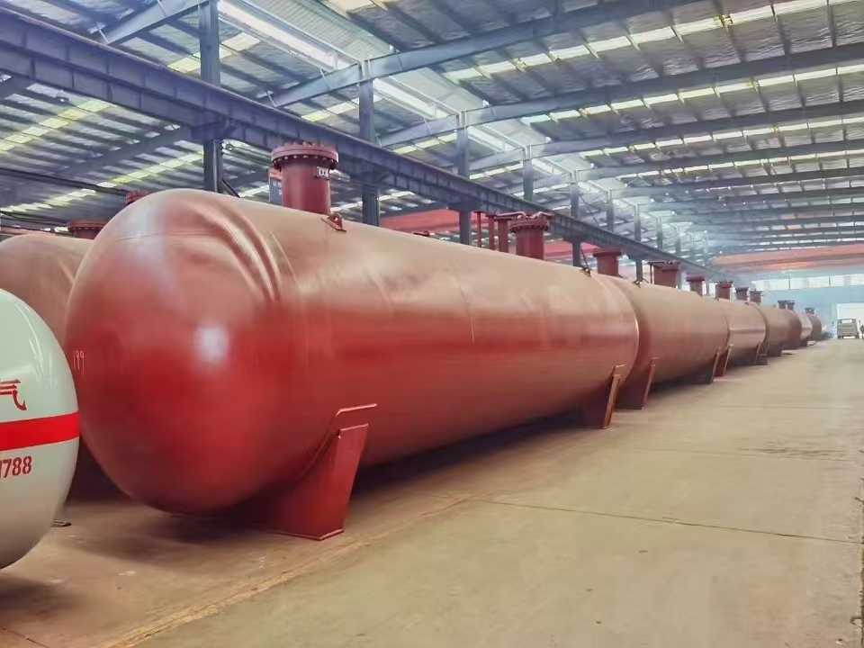 Secure and Efficient LPG Fuel Truck Storage Solution