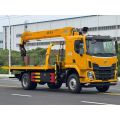 Тяжелый эвакуатор с крановой системой на грузовике