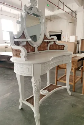 White European Solid Wood Mirror Dressing Table