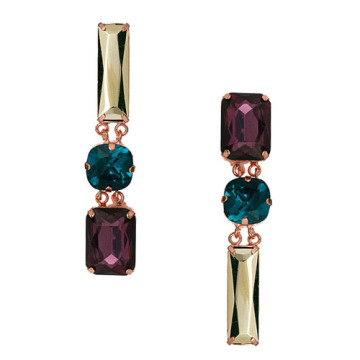 Breath-taking rhinestone drop earrings gold plated