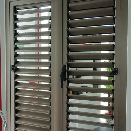 Skillful Manufacture Glass Louvres for Houses and Windows