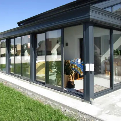 Guangzhou Lingyin construction materials glass greenhouse
