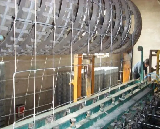 Precise Structure Strong Integration Electro-galvanized Farm Field Mesh Fence