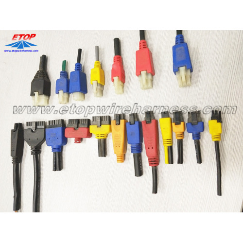 Conectores mini-fit sobremoldeados y conector micro-fit