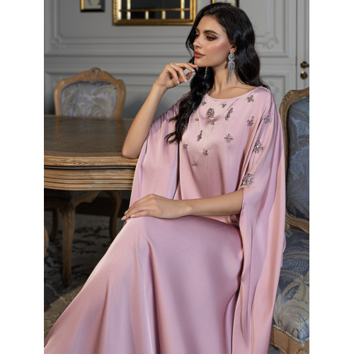 ساتن Batwing Abaya با دکور کریستال