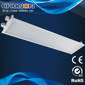 T8 LED Lighting Fixture with prismatic panel